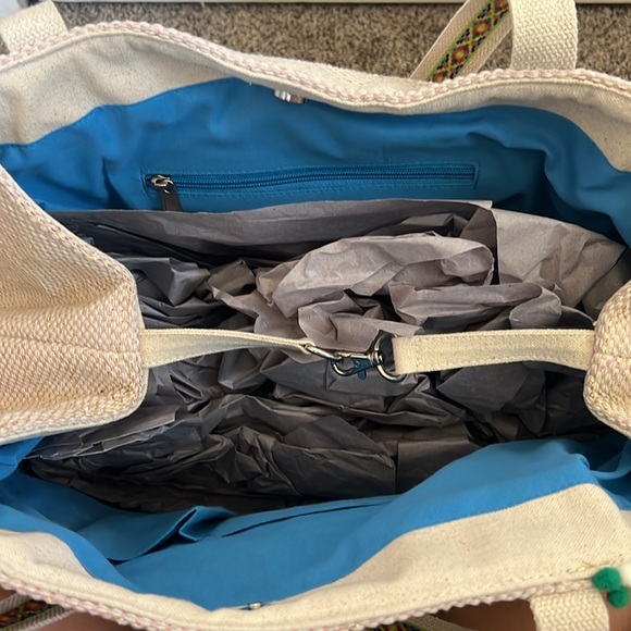 Beaded Embellished Bag - Picture 3 of 4